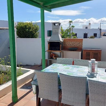 Ferienwohnung Casa Antonia Reyes, A La Sombra De Famara Munique Exterior foto