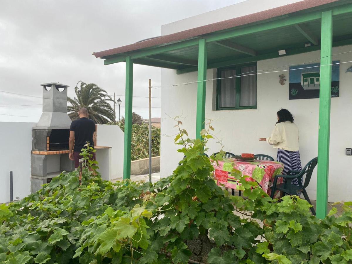 Ferienwohnung Casa Antonia Reyes, A La Sombra De Famara Munique Exterior foto