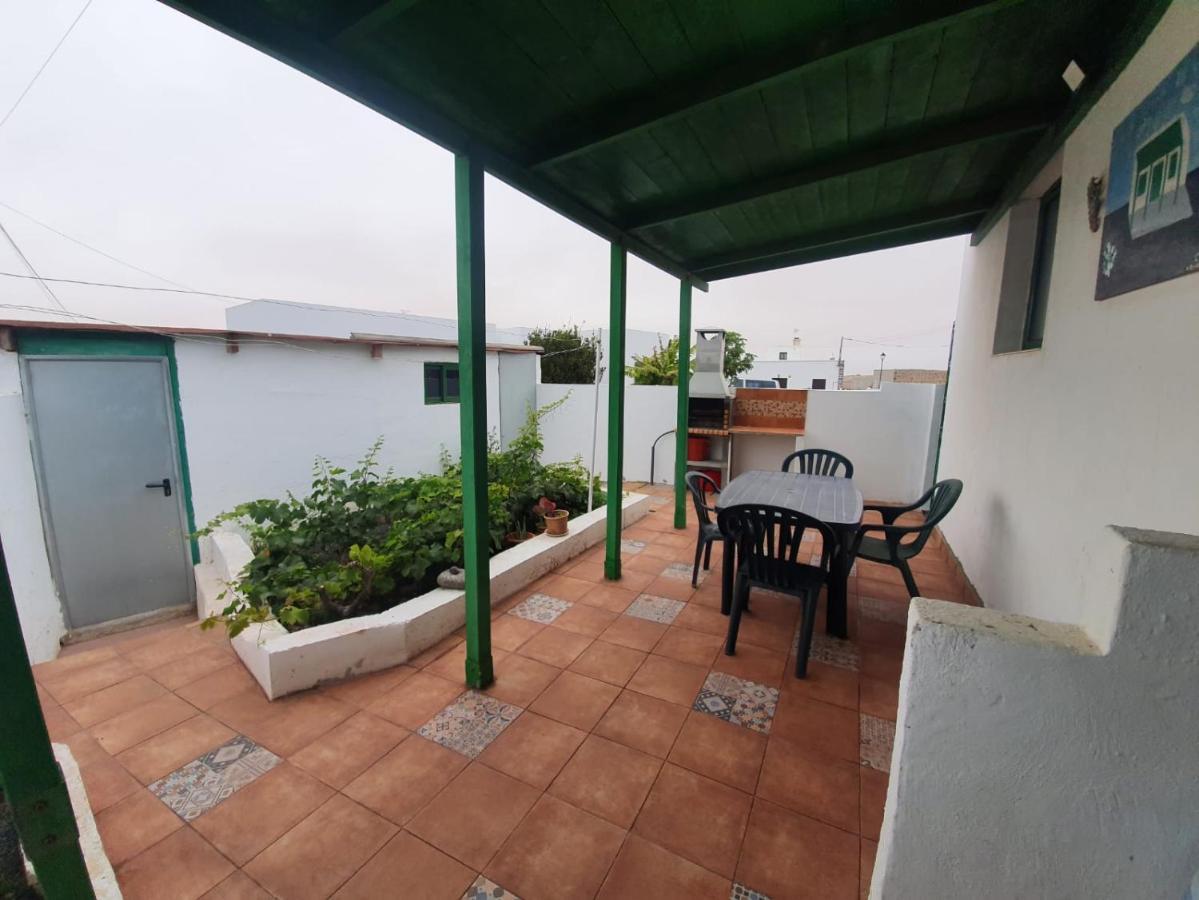 Ferienwohnung Casa Antonia Reyes, A La Sombra De Famara Munique Exterior foto