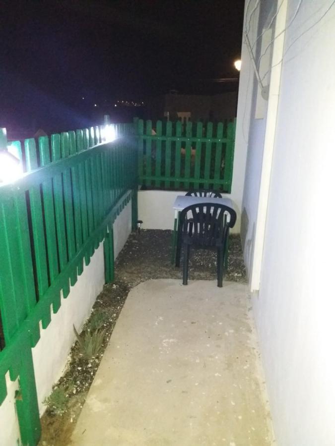 Ferienwohnung Casa Antonia Reyes, A La Sombra De Famara Munique Exterior foto