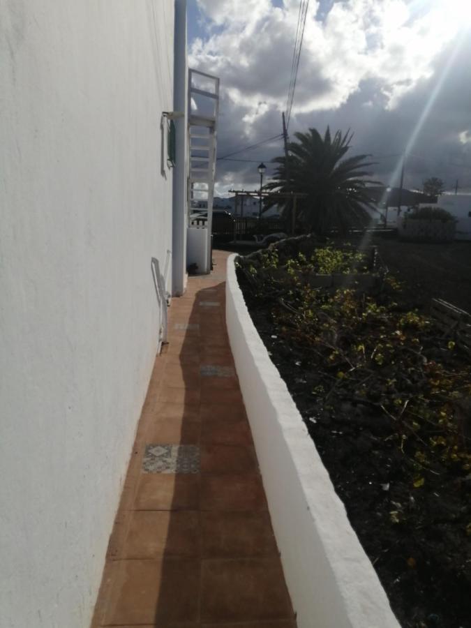 Ferienwohnung Casa Antonia Reyes, A La Sombra De Famara Munique Exterior foto