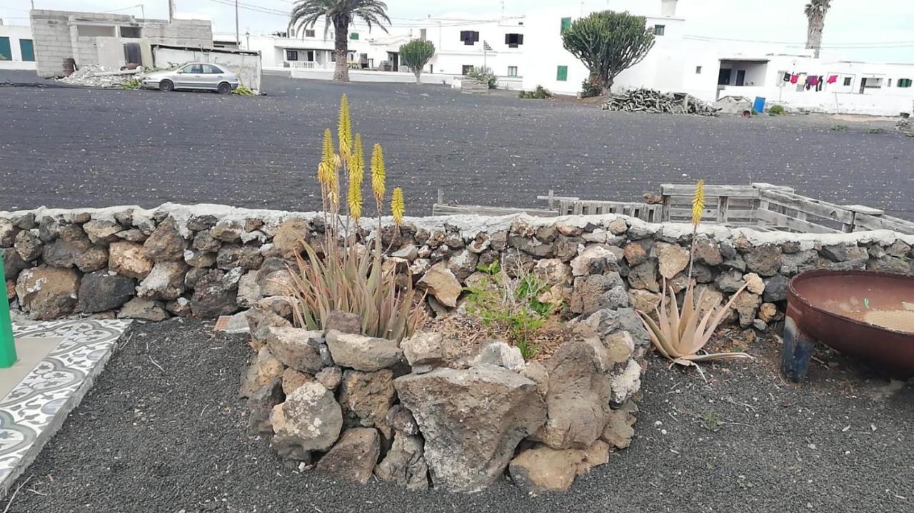 Ferienwohnung Casa Antonia Reyes, A La Sombra De Famara Munique Exterior foto